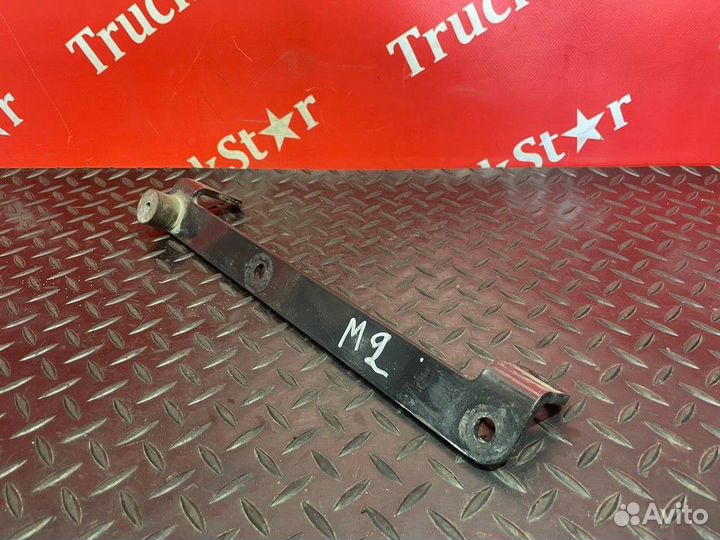 Кронштейн трапа за кабиной