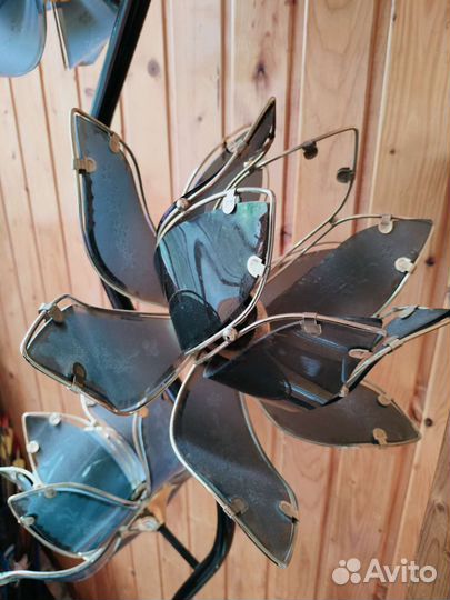 Lotus Flower ретро требует починки