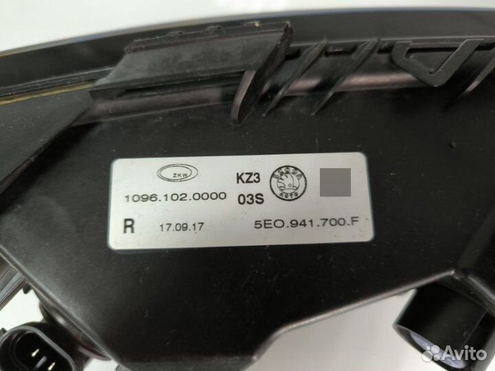 Фара противотуманная передняя правая Skoda Octavia
