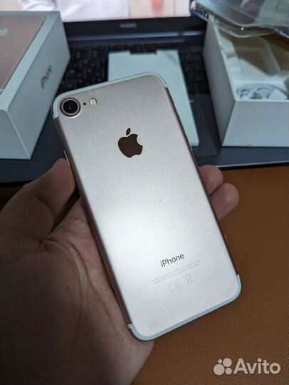 iPhone 7, 32 ГБ