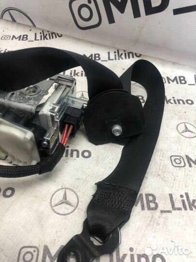 Ремень безопасности передний правый Mercedes Ml