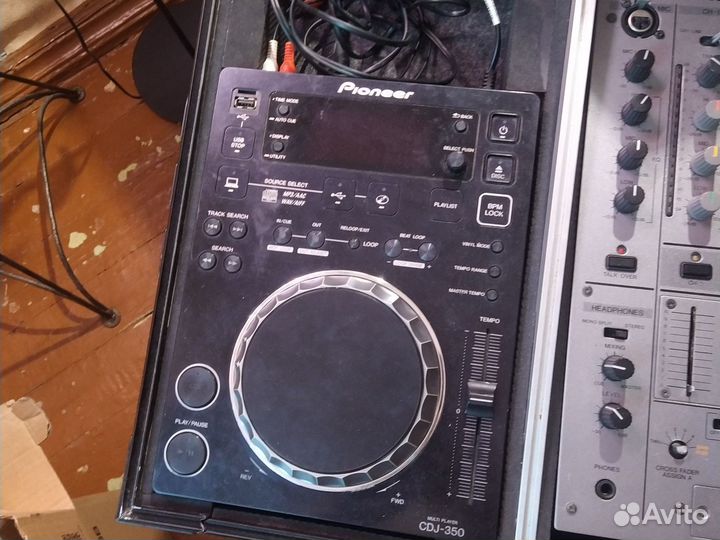 Микшерный пульт