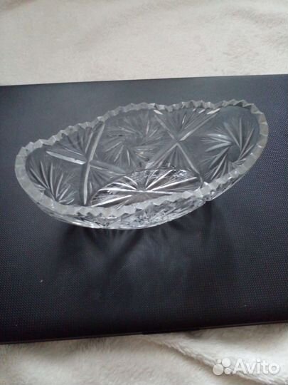 Хрустальная ваза