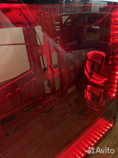 Корпус Aerocool aero-300 с вентиляторами