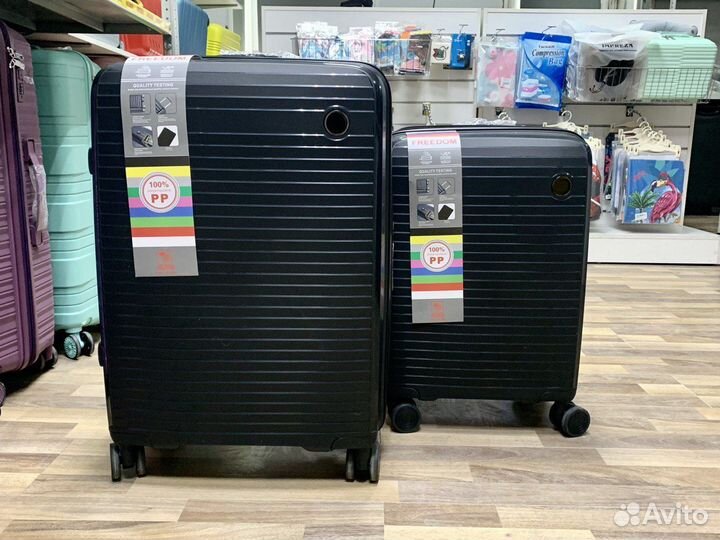 Чемодан на колесах ручная кладь s