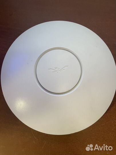 Точка доступа ubiquiti unifi AP LR