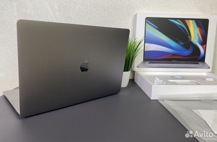 Macbook Pro 16 2019 i7/16/512