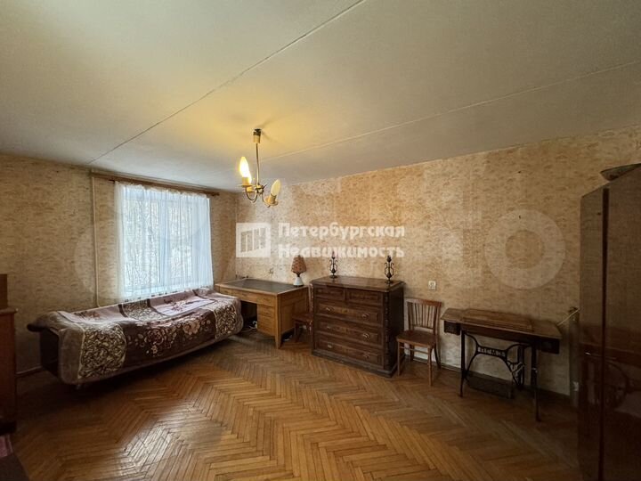 3-к. квартира, 72 м², 1/5 эт.