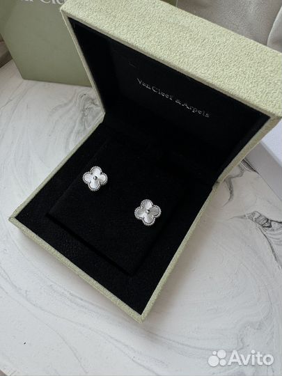 Серьги Van cleef