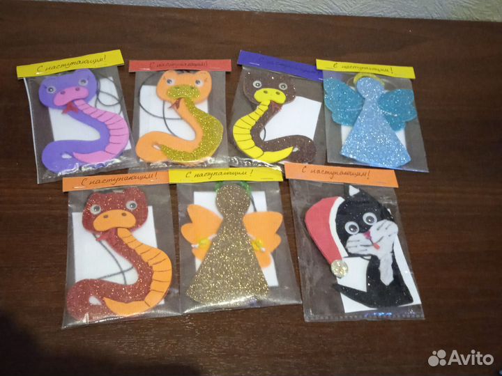 Новогодние украшения