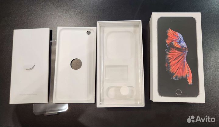 Коробка iPhone 6s Plus