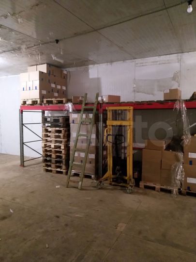 Склад, 240 м²
