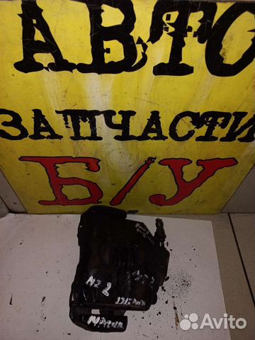 Суппорт передний правый Mazda Demio DY3W