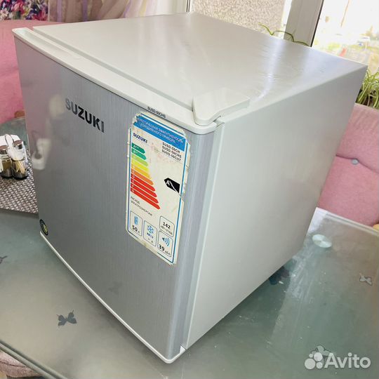 Холодильник маленький