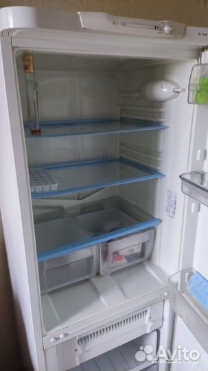 Холодильник бу indesit