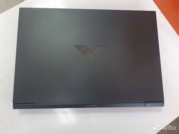 Ноутбук HP victus 16