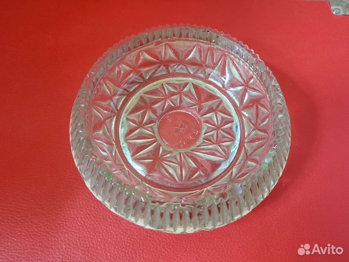 Стеклянная пепельница из СССР