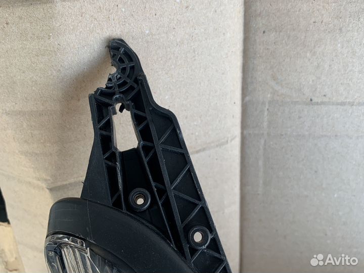 Фара Опель Инсигния ксенон