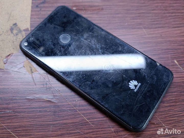 Huawei P8 lite 2017 (обмен на iPhone 6s)