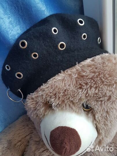 Берет женский