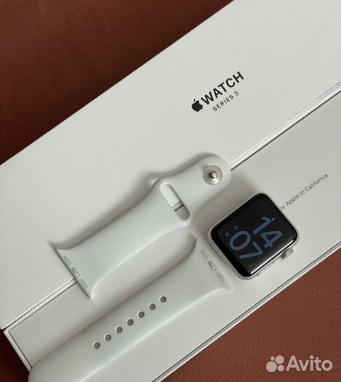 Apple Watch 3 42mm Silver Витринные,Рассрочка