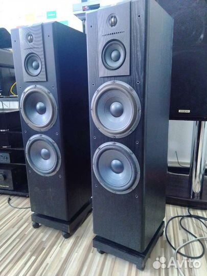 Jbl best sale lx 10