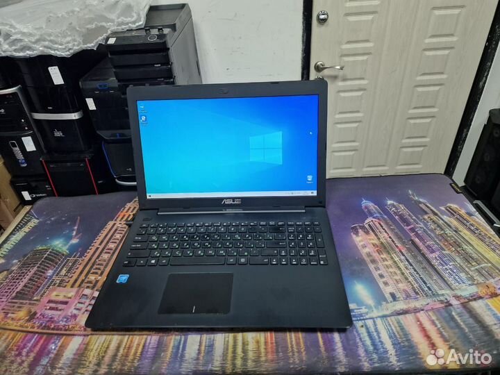 Ноутбук asus