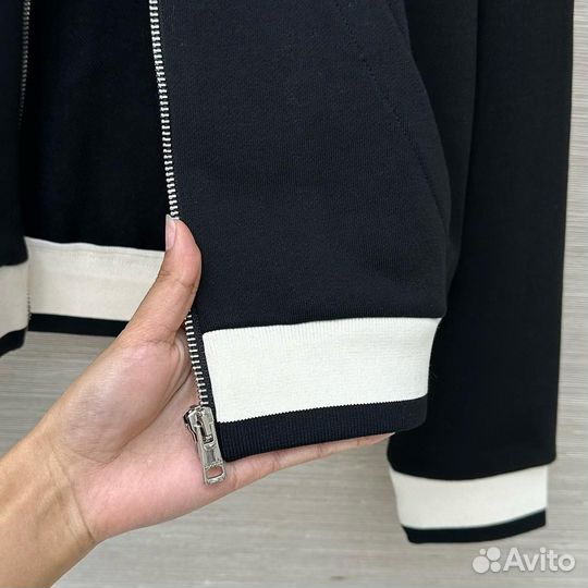 Женский коcтюм Gucci