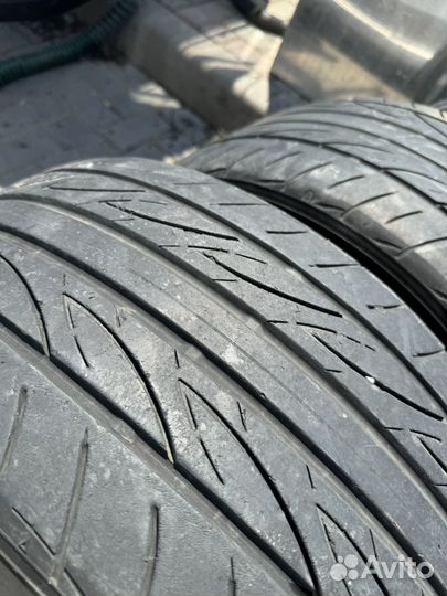 Yokohama Advan Fleva V701 245/40 R18 и 265/35 R18 97W