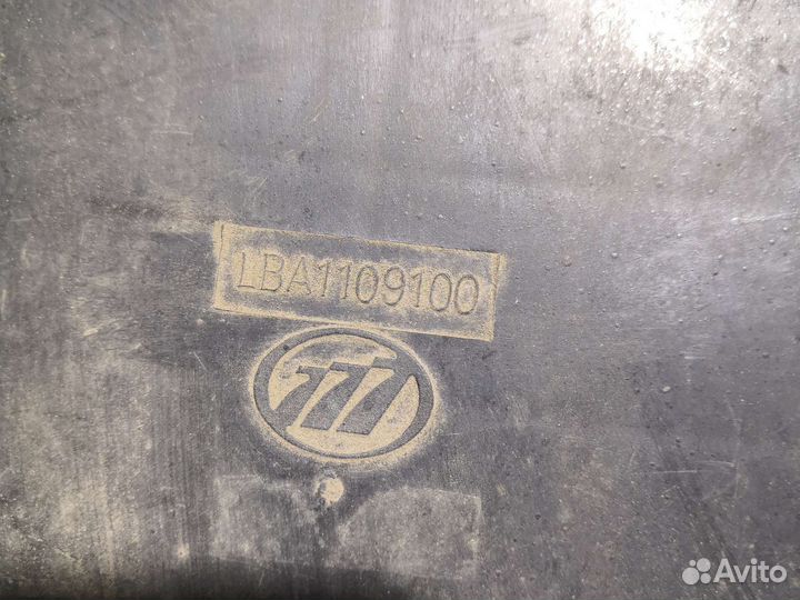 Корпус воздушного фильтра Lifan Breez (дефект)