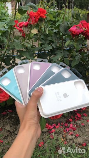Чехол на iPhone