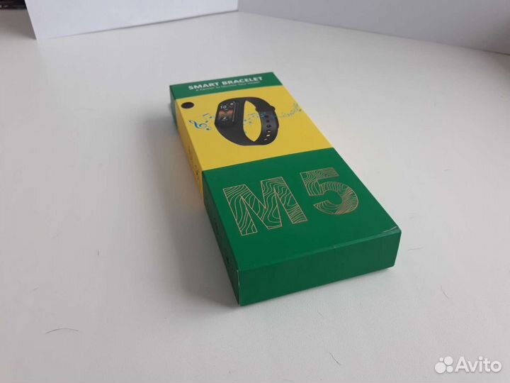 Фитнес браслет M5