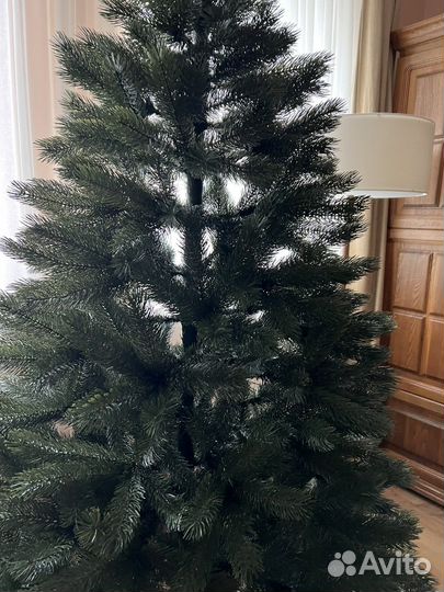 Елка искусственная