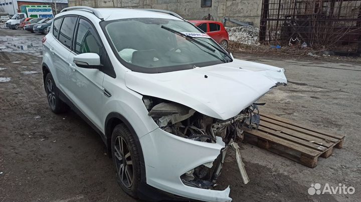 Обшивка стойки задней верхняя левая Ford Kuga 2 51