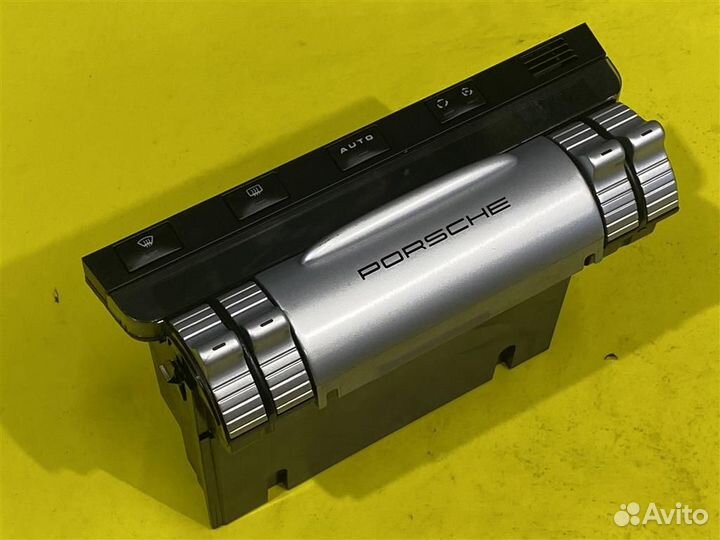 Блок управления климата #: 1190 Porsche Cayenne 9