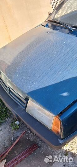 Капот на Ваз 2199