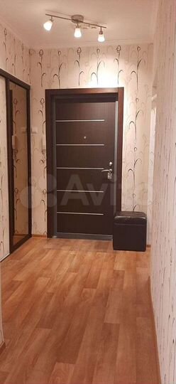 2-к. квартира, 66 м², 8/10 эт.