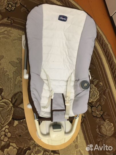 Шезлонг детский