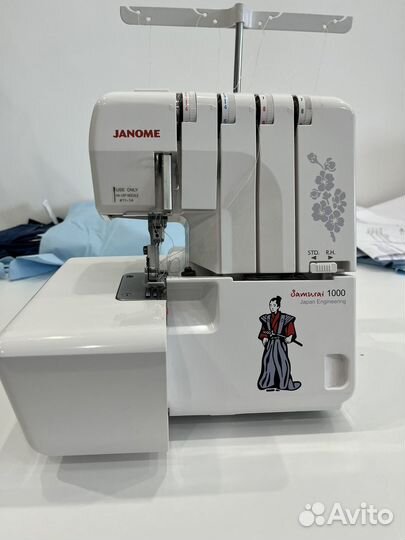 Оверлок бытовой бу Janome Samurai 1000