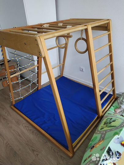 Спортивный уголок 