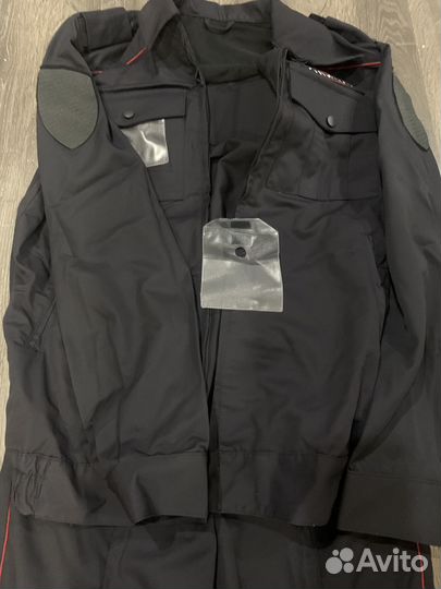 Продам форму полицейского