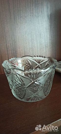 Хрустальная кружка, ваза