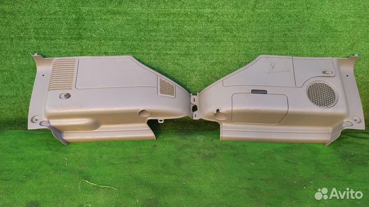 Обшивка багажника пара Cadillac Escalade