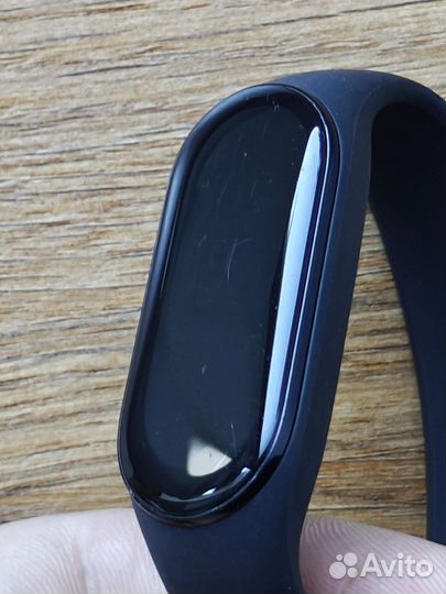 Фитнес браслет Xiaomi Mi band 7