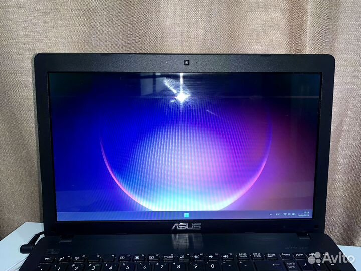 Ноутбук asus X550CL