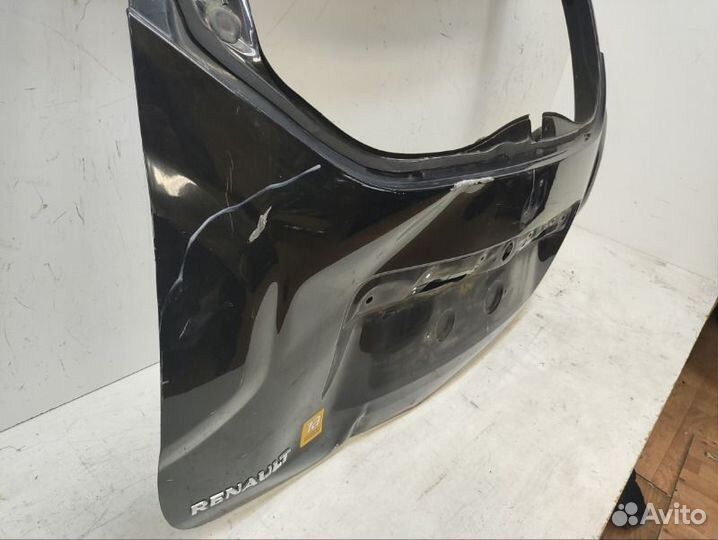 Крышка багажника Renault Duster 2010