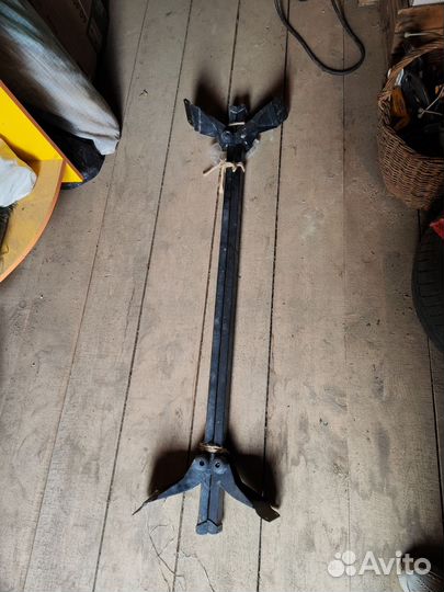 Багажник на крышу универсальный