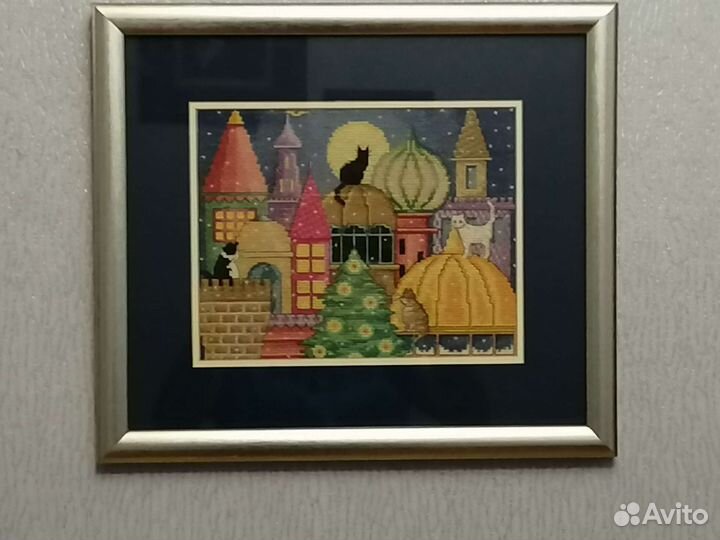 Картина вышитая крестом ручная работа