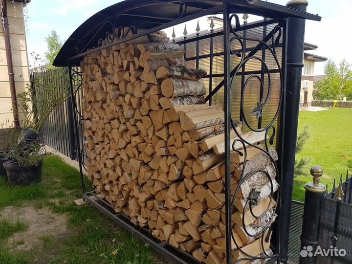 Дровница уличная