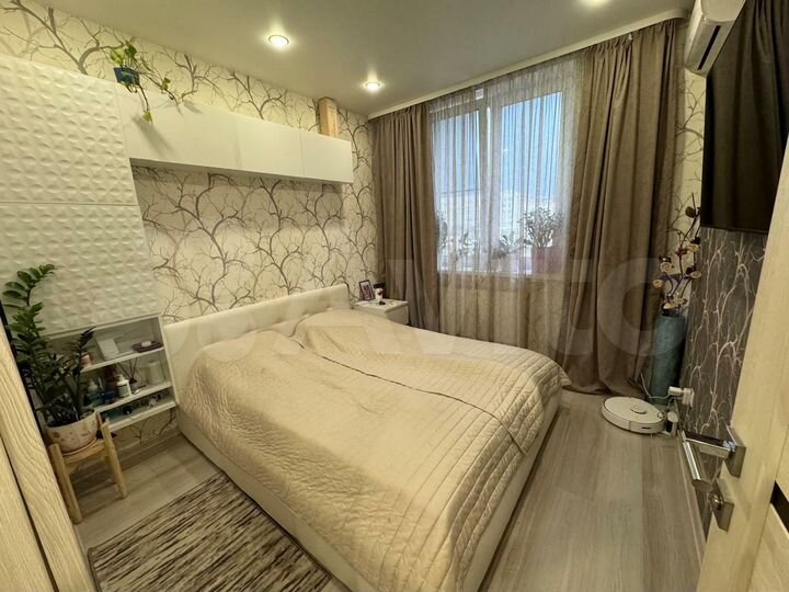 2-к. квартира, 60 м², 3/6 эт.